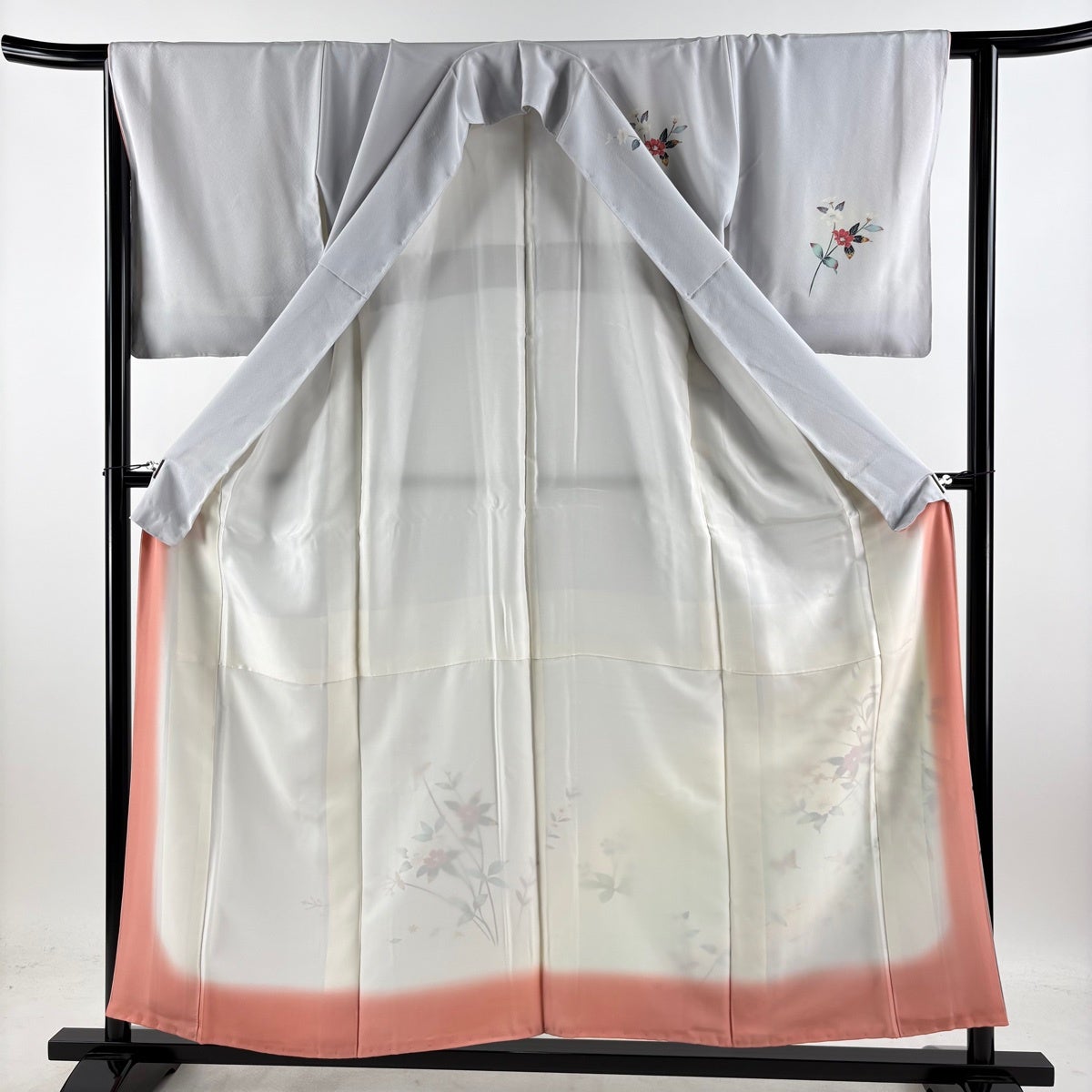 訪問着 身丈156cm 裄丈64.5cm M 袷 落款あり 枝花 蝶 ぼかし 青灰色
