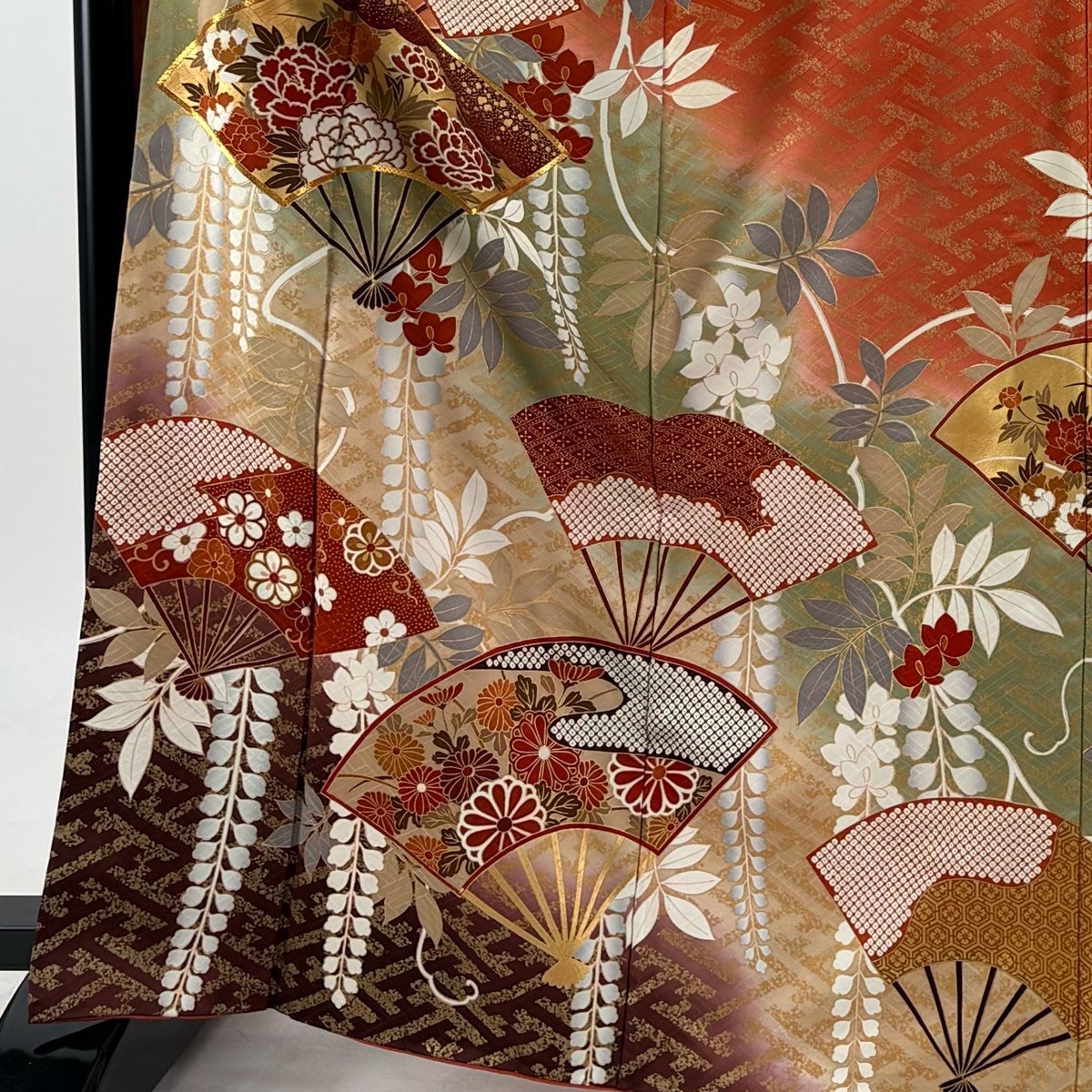 振袖 身丈166cm 裄丈66cm M 袷 扇 藤 金糸 金彩 朱色 正絹 秀品｜中古
