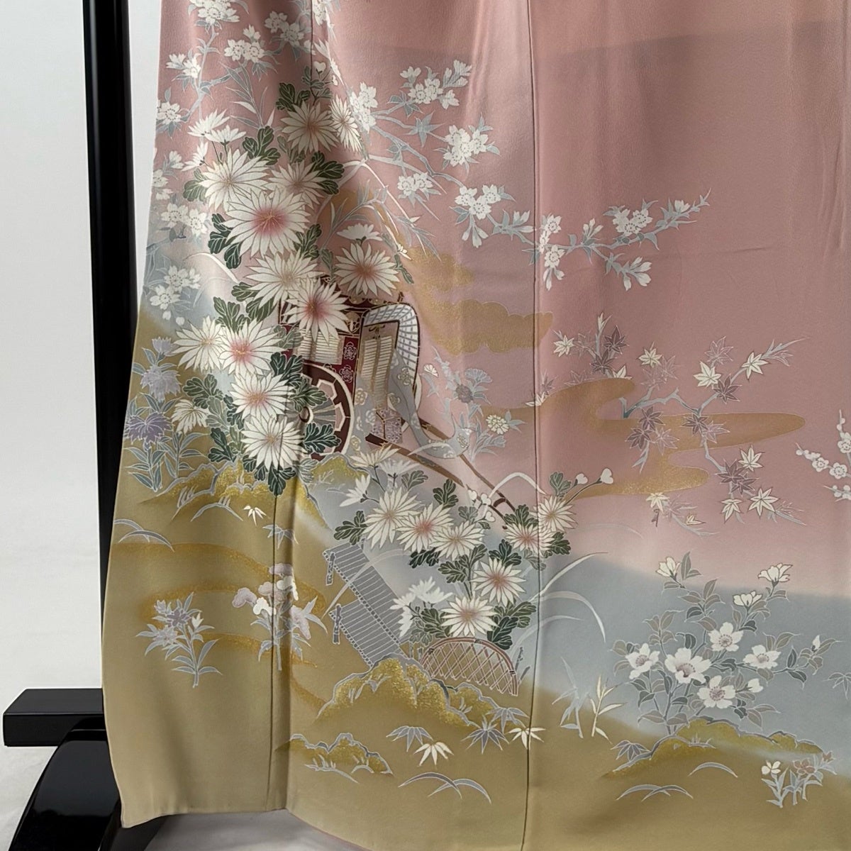 訪問着 身丈167cm 裄丈68cm L 袷 落款あり 草花 御所車 金彩 薄ピンク