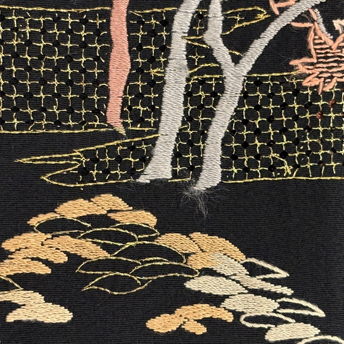 黒留袖 身丈152cm 裄丈62cm S 袷 風景 人物 刺繍 金糸 黒 正絹 秀品