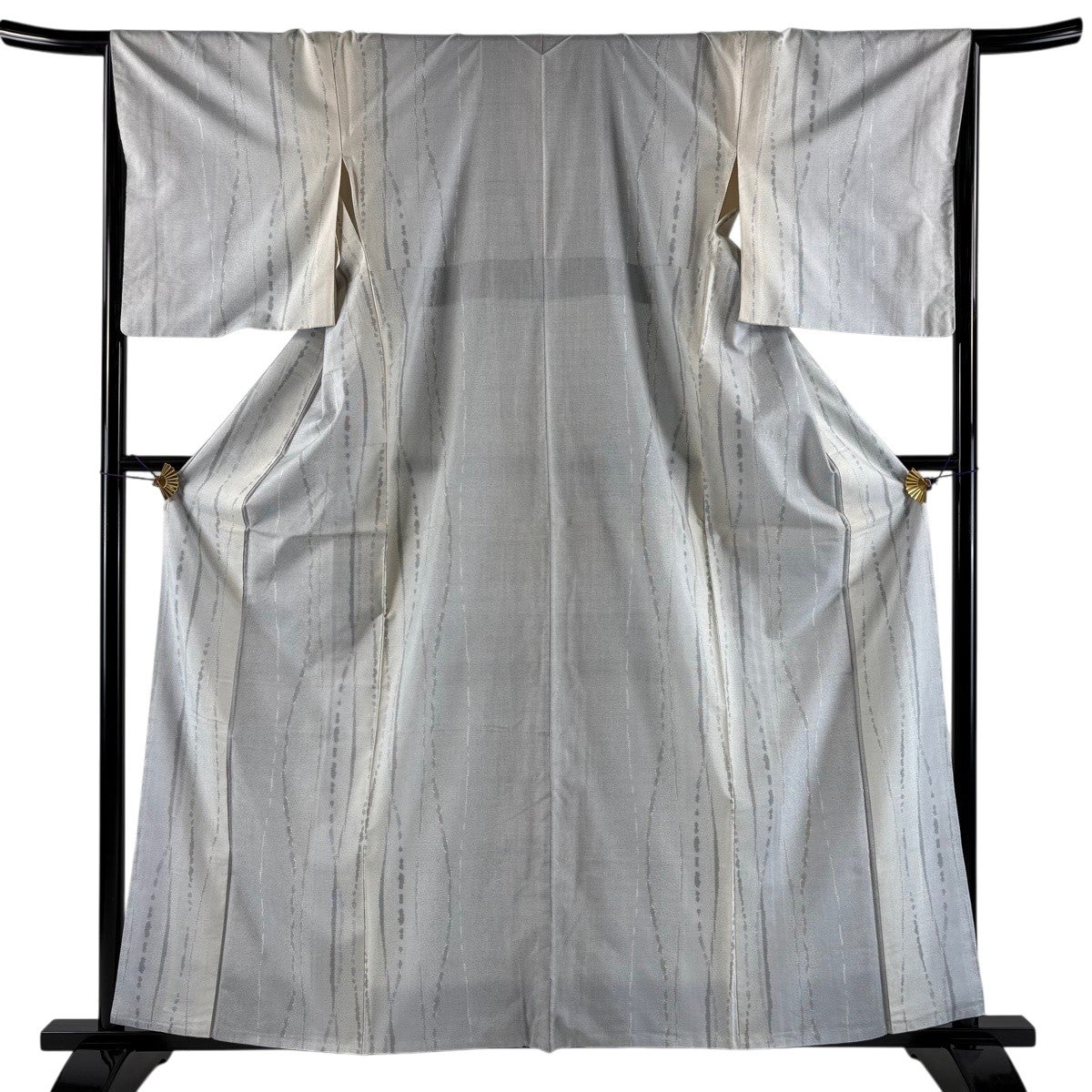 紬 身丈160cm 裄丈67cm M 袷 よろけ縞 青灰色 正絹 秀品｜中古・古着