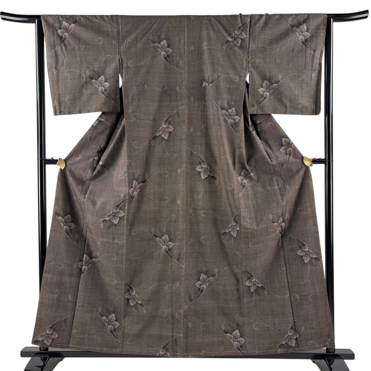 【美品】 紬 身丈163.5cm 裄丈66.5cm 正絹 名品 【中古】 美品】 紬 身丈163.5cm 裄丈63.5cm 正絹 秀品 【中古】の通販 by