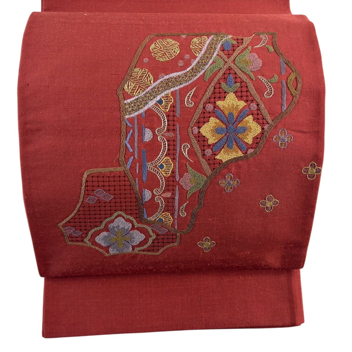 美品】 袋帯 秀品 紬地 草花 相良刺繍 赤紫 お太鼓柄 正絹｜中古・古着