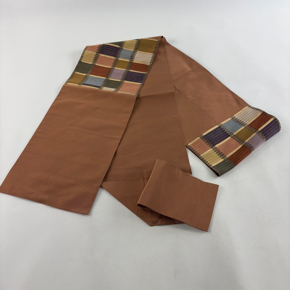 名古屋帯 秀品 八寸名古屋帯 松葉仕立て 幾何学模様 縞 金糸 茶色 正絹