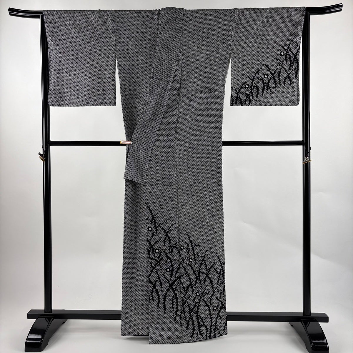 美品】 付下げ 身丈162.5cm 裄丈68cm L 袷 藤娘きぬたや 落款あり 幾何