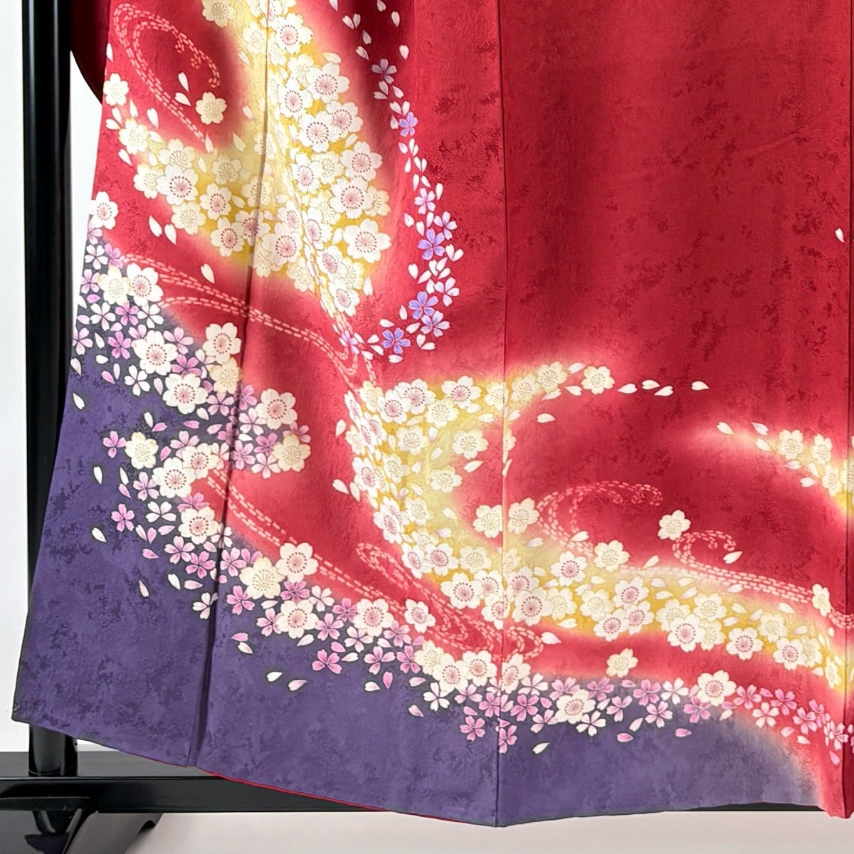 正絹 赤 藤 振袖 身丈157 美品】 振袖 身丈157.5cm 裄丈65.5cm M 袷 袋帯フルセット 桜 流水 箔