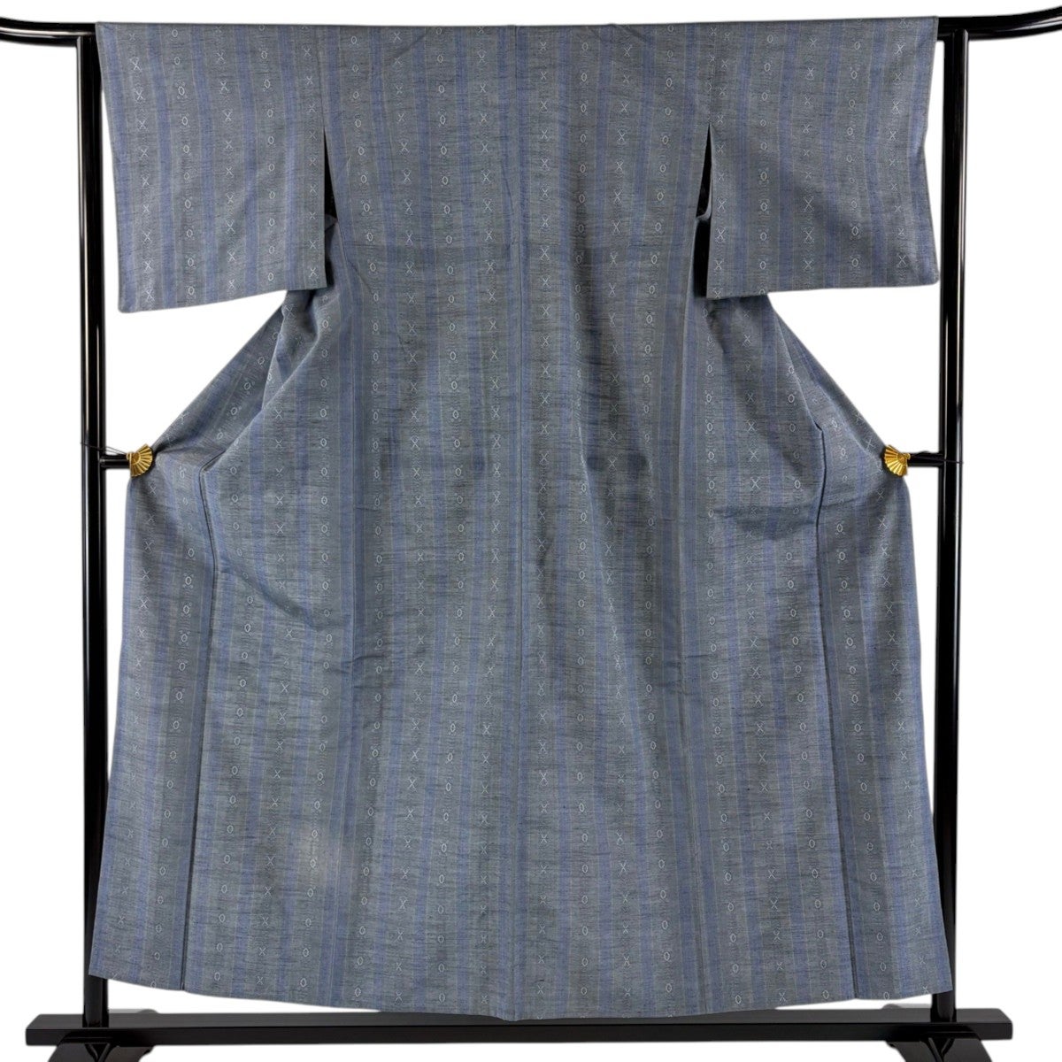未着用に近い！美品＊綿紬＊ブルーグレー＊清々しい＊浴衣着物＊１６１ｃｍ＊裄６６ 紬 身丈154.5cm 裄丈62.5cm S 単衣 バチ衿 縞 幾何学 青灰色 正絹 名品