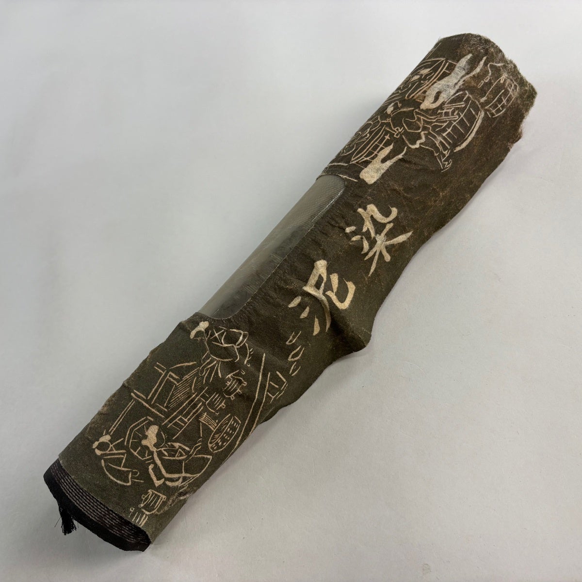 反物 秀品 紬 泥染大島紬 証紙 ヱ霞 草花 焦茶色 正絹｜中古・古着