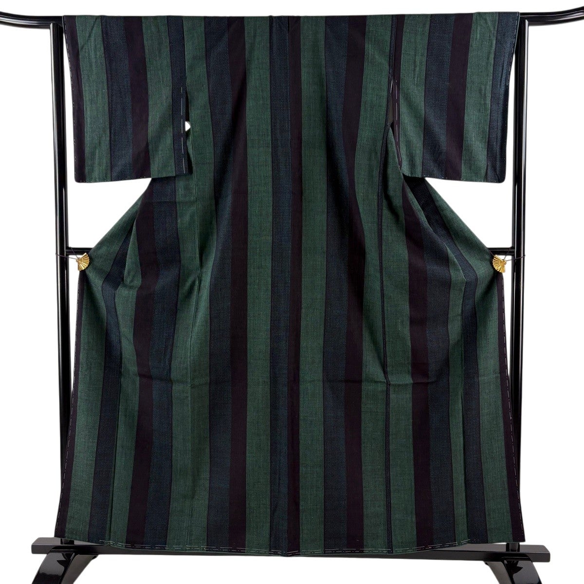 美品】 紬 身丈160cm 裄丈63.5cm S 袷 縞 亀甲絣 深緑 正絹 逸品｜中古