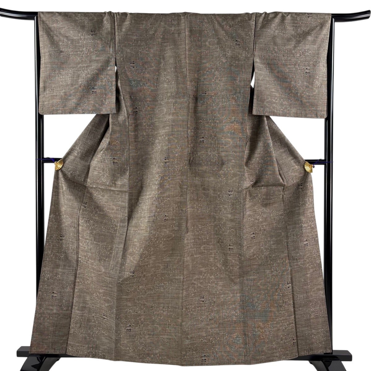 未使用　美品　単衣　縦暈し手織り紬ロング道中着/裄66.5丈128ブラウンc88 美品】 紬 身丈162cm 裄丈66cm M 単衣 建物 樹木 灰茶 正絹 秀品｜中古