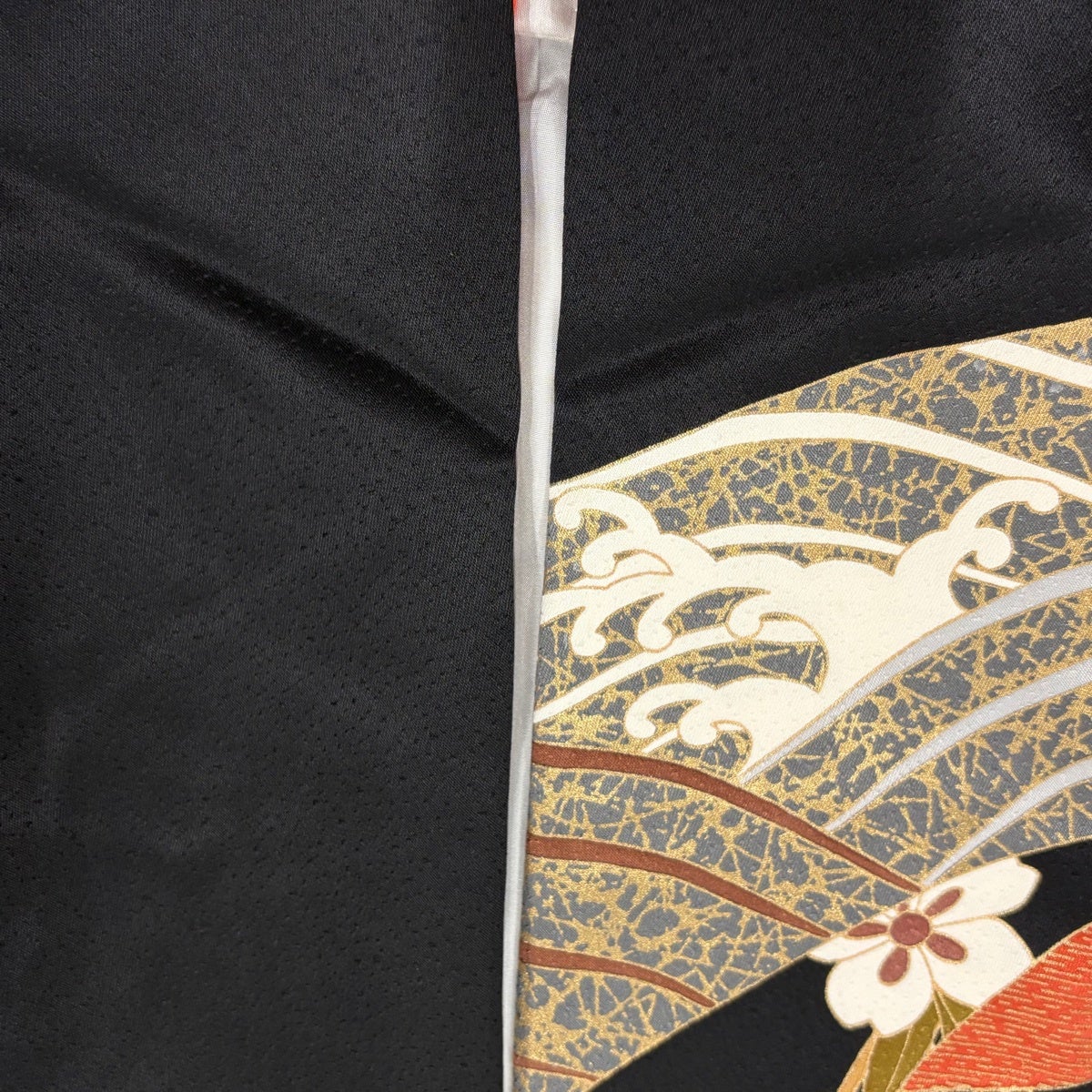 振袖 身丈164cm 裄丈68.5cm L 袷 鈴乃屋 鶴 枝垂れ桜 金糸 金彩 黒
