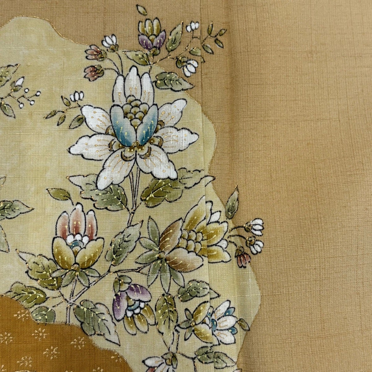 付け下げ　身丈　裄　金彩　グラデーション　花模様　着物　051b p 付下げ 身丈164.5cm 裄丈66cm M 袷 紬地 草花 道長取り 金彩 ベージュ