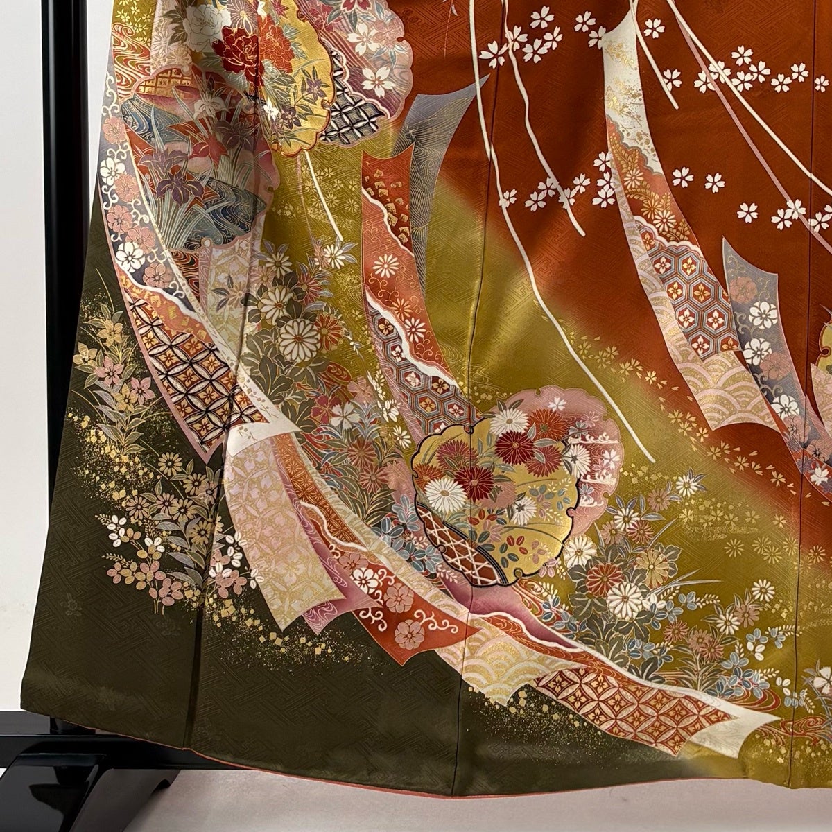 振袖 身丈160.5cm 裄丈62cm S 袷 熨斗 草花 金糸 金彩 赤茶 正絹 秀品