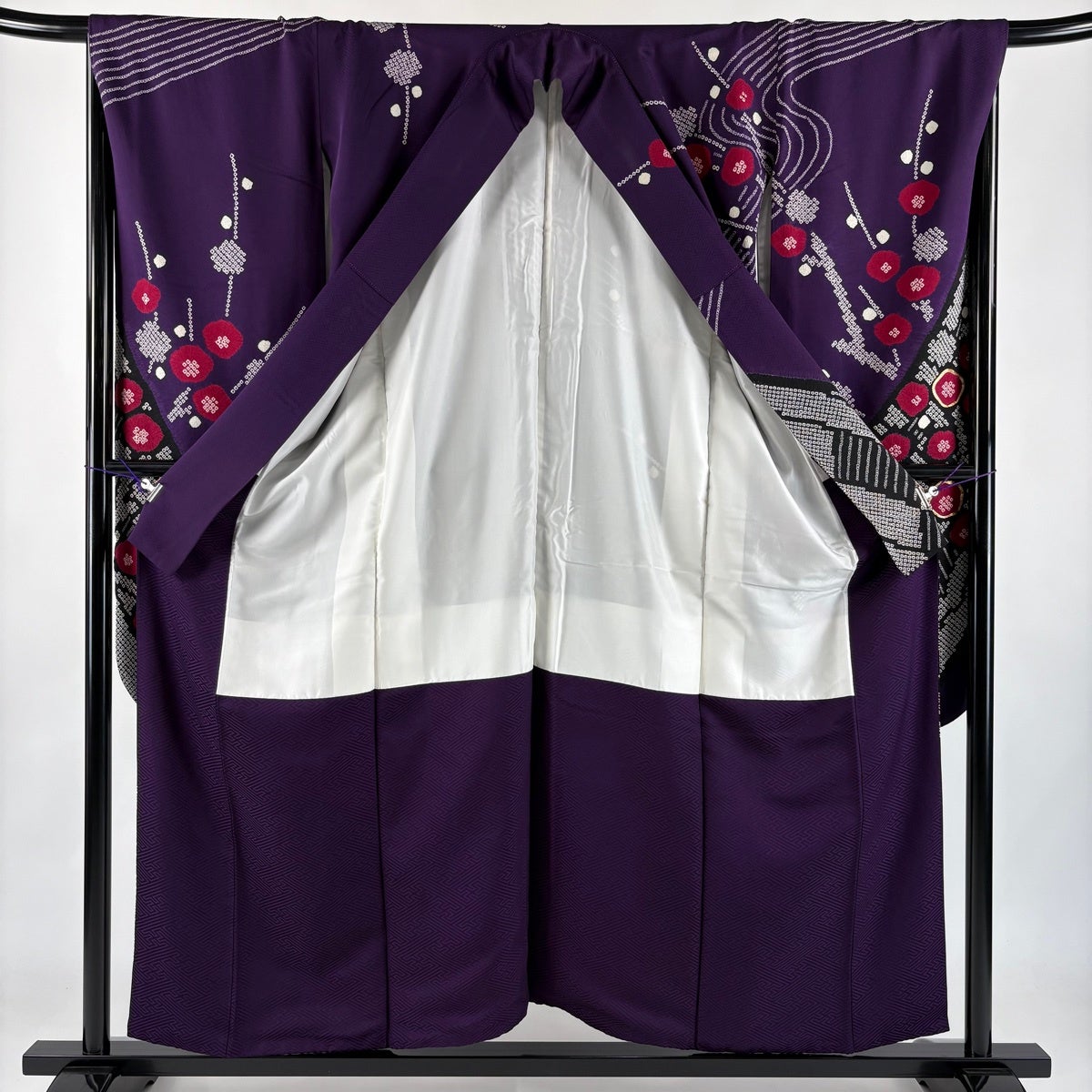 振袖 身丈155cm 裄丈68cm L 袷 梅 流水 金糸 絞り 紫 正絹 秀品｜中古