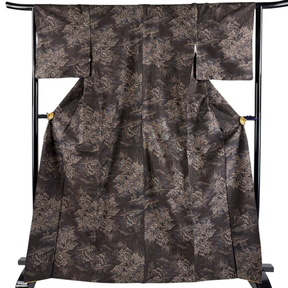 美品】 紬 身丈158cm 裄丈63cm S 袷 樹木 家屋 焦茶色 正絹 逸品｜中古