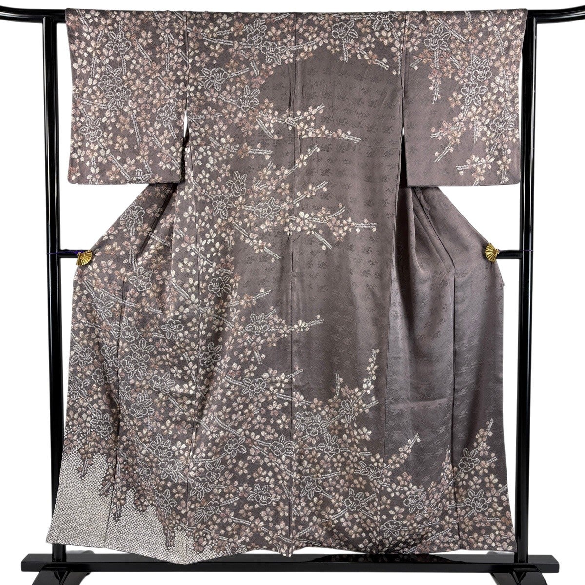 訪問着 身丈156cm 裄丈62cm S 袷 紬地 枝花 金糸 金彩 灰色 正絹 秀品
