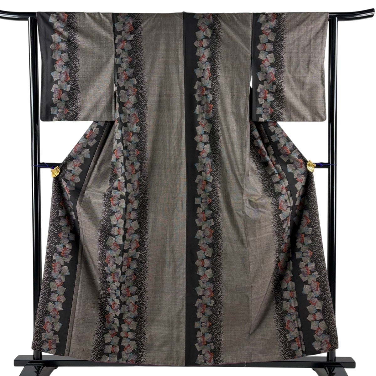大島紬 秀品 159cm 63cm 正絹 【中古】 美品】 紬 身丈159cm 裄丈63cm 正絹 秀品 【中古】の通販 by バイセル