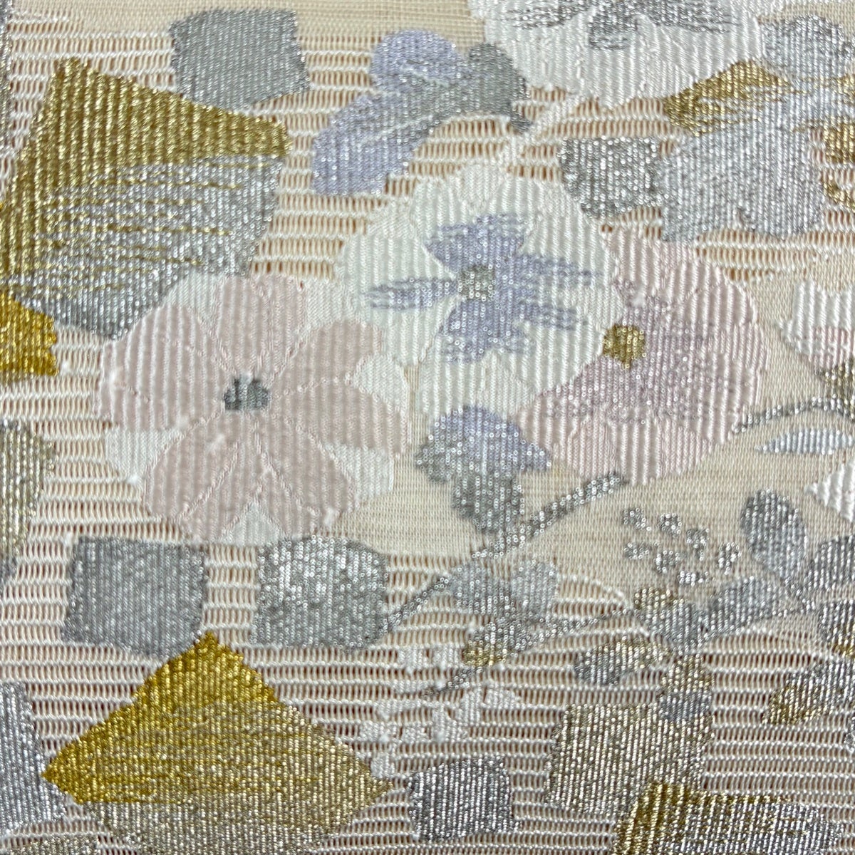 名古屋帯 秀品 夏帯 絽 草花 箔散らし 金銀糸 クリーム 正絹｜中古