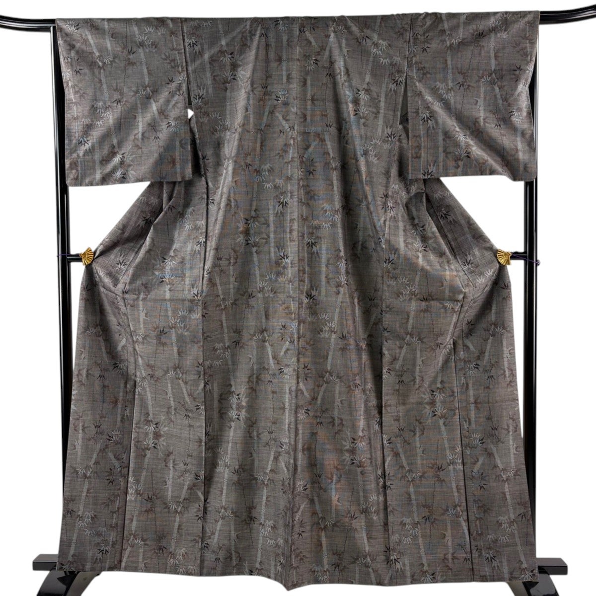 紬 身丈162cm 裄丈65cm M 袷 笹 茶色 正絹 名品｜中古・古着