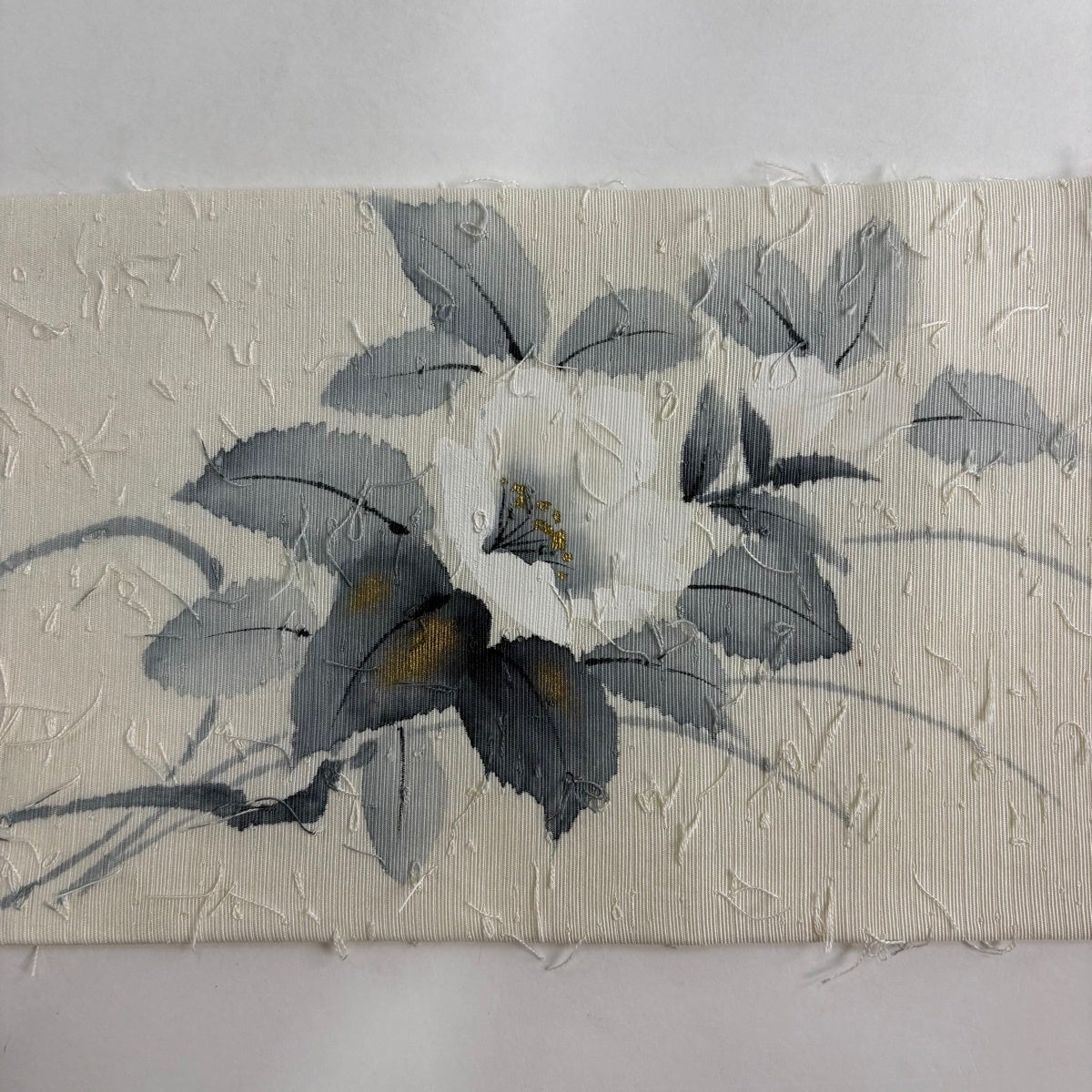 美品】 名古屋帯 秀品 髭紬地 草花 金彩 クリーム 正絹｜中古・古着