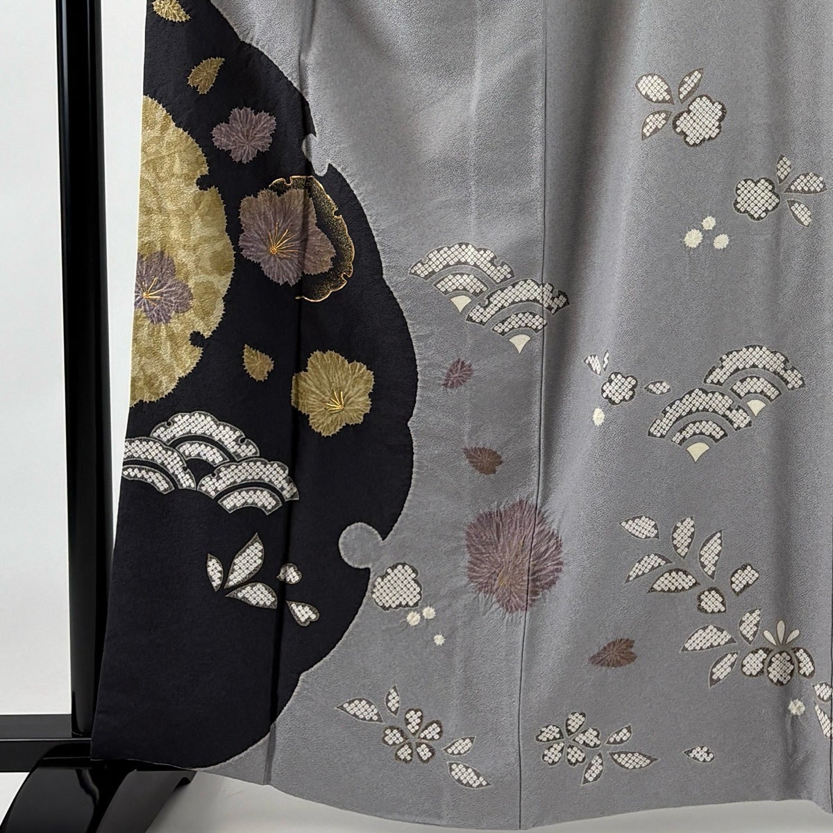 訪問着 身丈161.5cm 裄丈65cm M 袷 落款あり 雪輪 桜 金糸 金彩 灰色