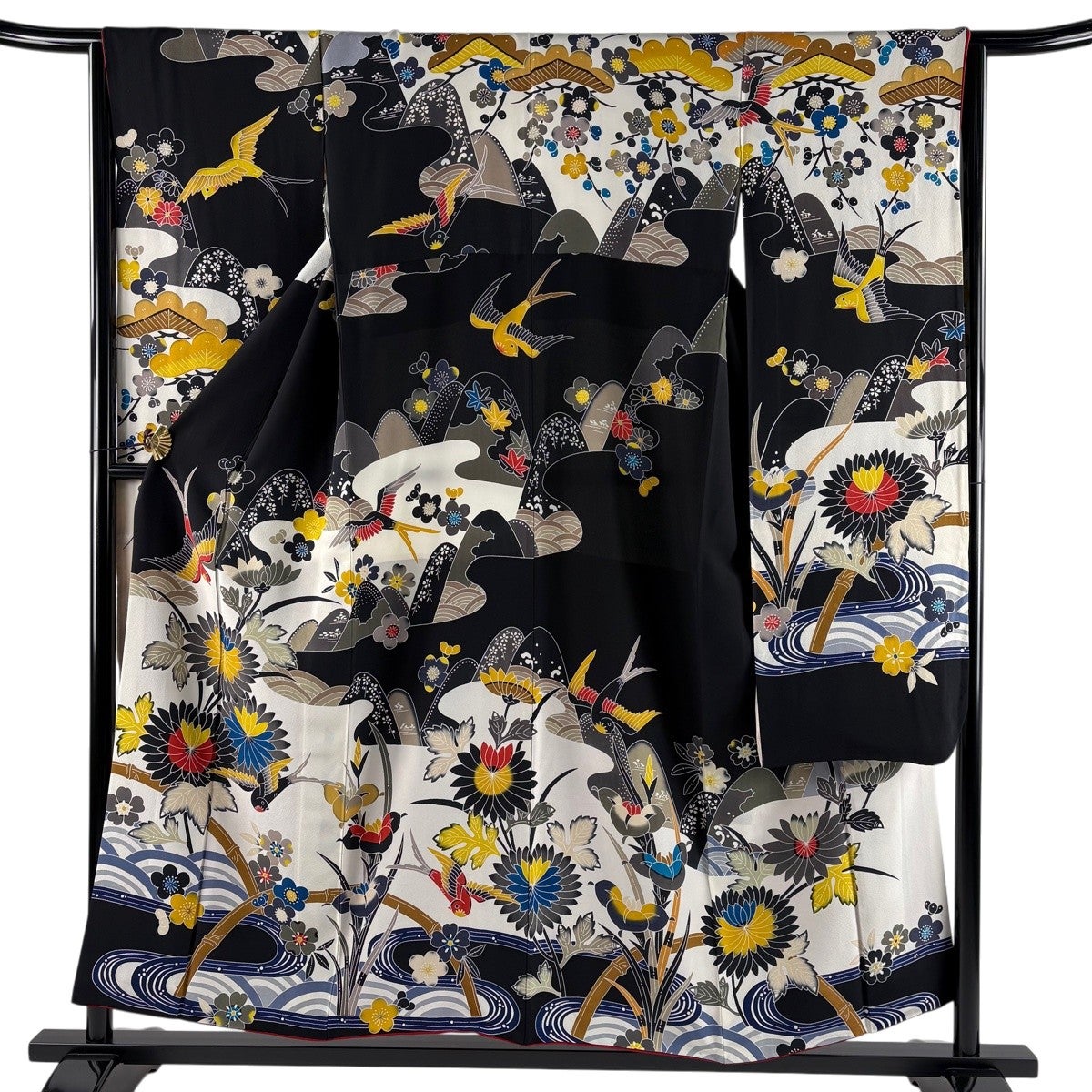 美品】 振袖 身丈153.5cm 裄丈65cm M 袷 菊 鳥 染め分け 黒 正絹 名品
