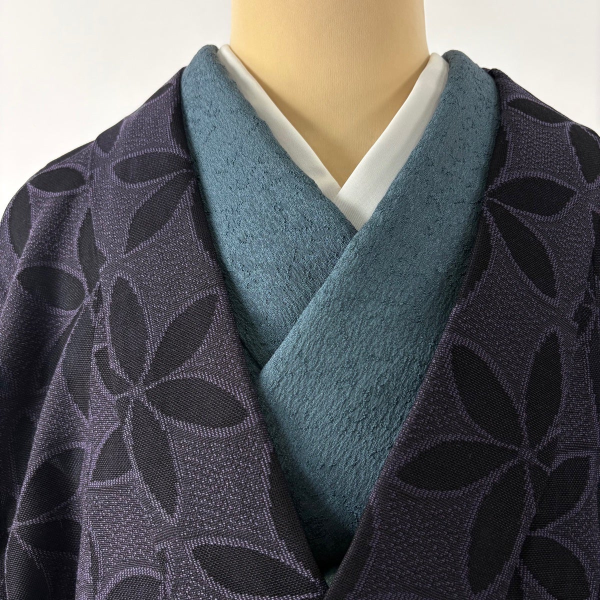 美品】 道中着 身丈94.5cm 裄丈63cm S 和装コート 着物衿 花 濃紫 正絹