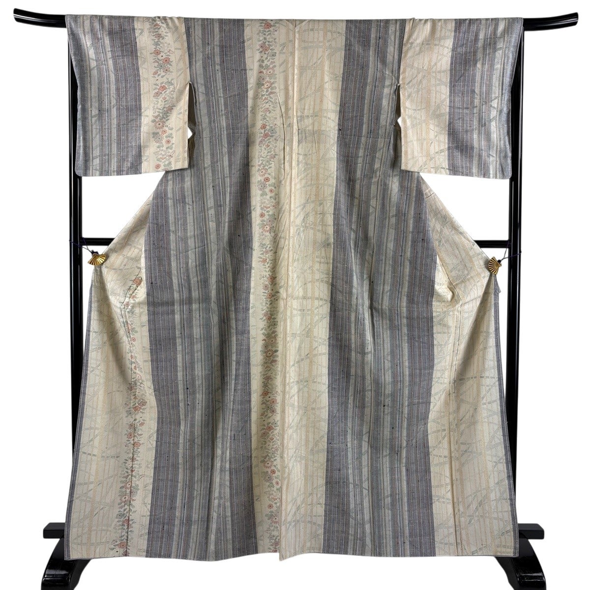 美品】 付下げ 身丈165.5cm 裄丈66cm M 袷 紬地 菊 縞 ベージュ 正絹
