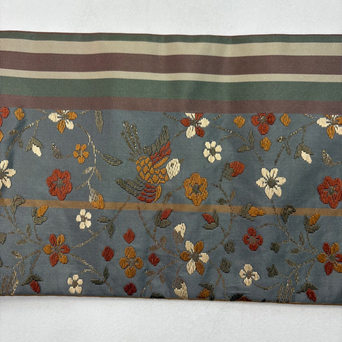 30%OFF 名古屋帯 秀品 花唐草 鳥 刺繍 箔 灰色 正絹 K30｜中古・古着