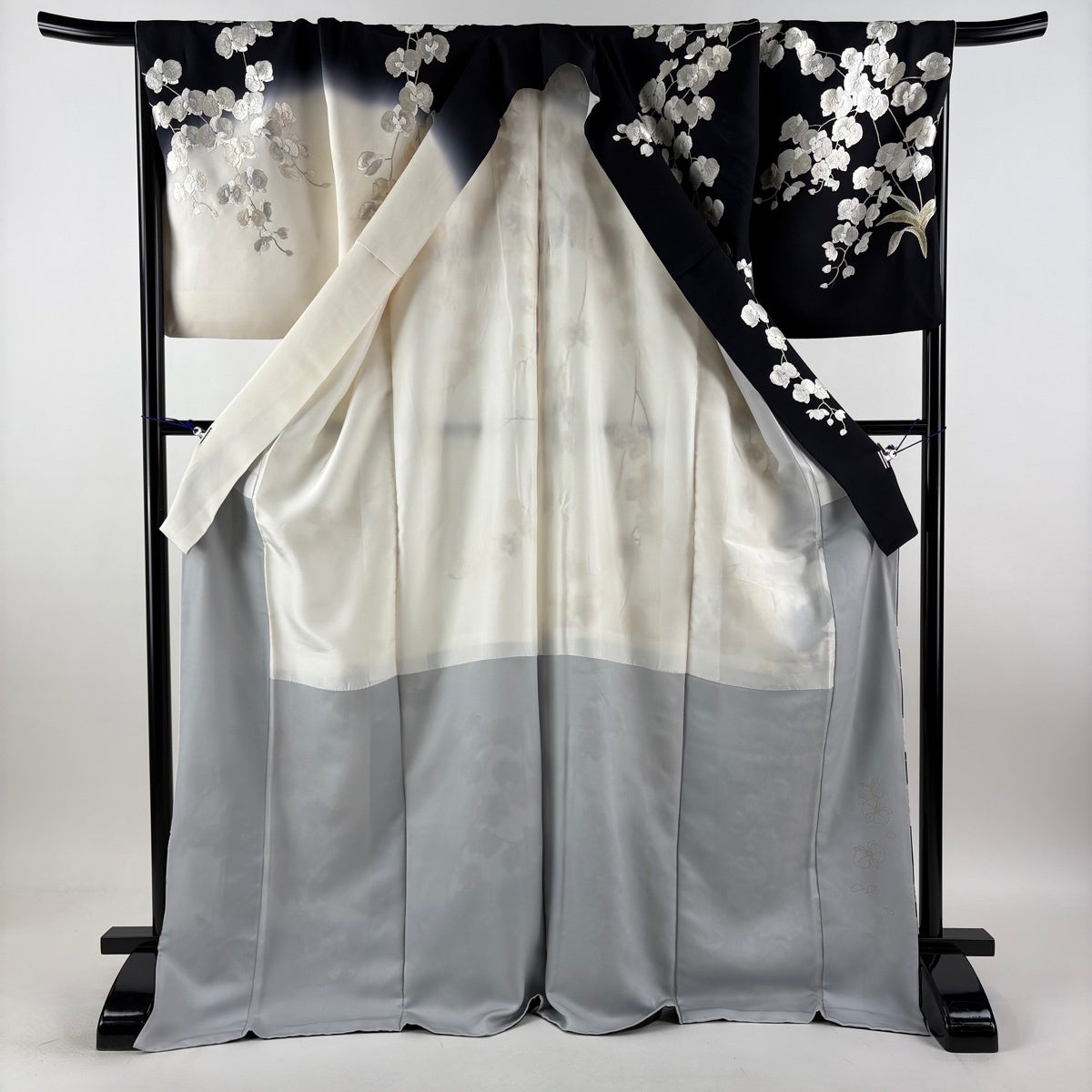 訪問着 身丈175.5cm 裄丈70cm L 袷 胡蝶蘭 金糸 刺繍 黒 正絹 逸品
