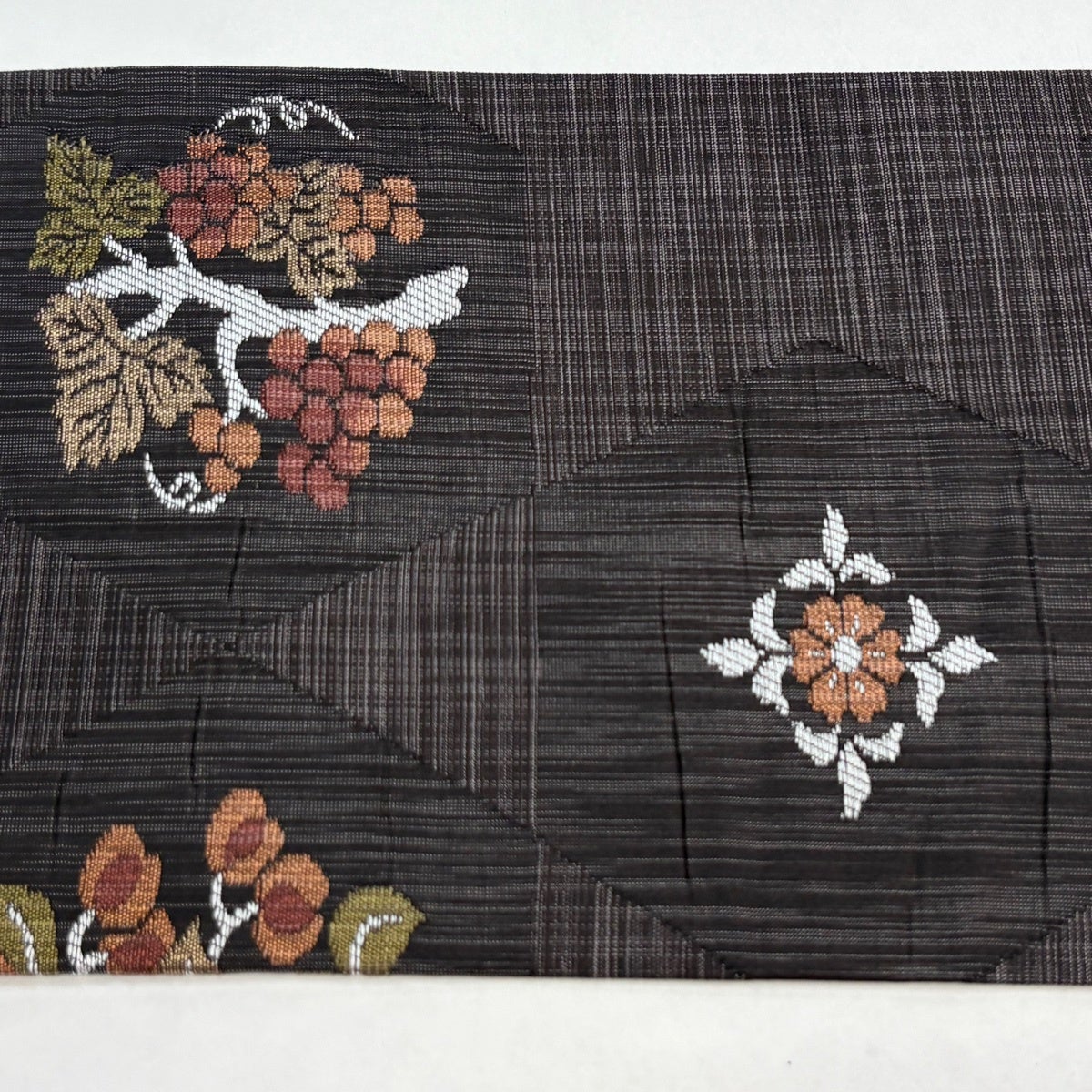 美品】 名古屋帯 秀品 花唐草 葡萄 茶紫 正絹｜中古・古着・リサイクル