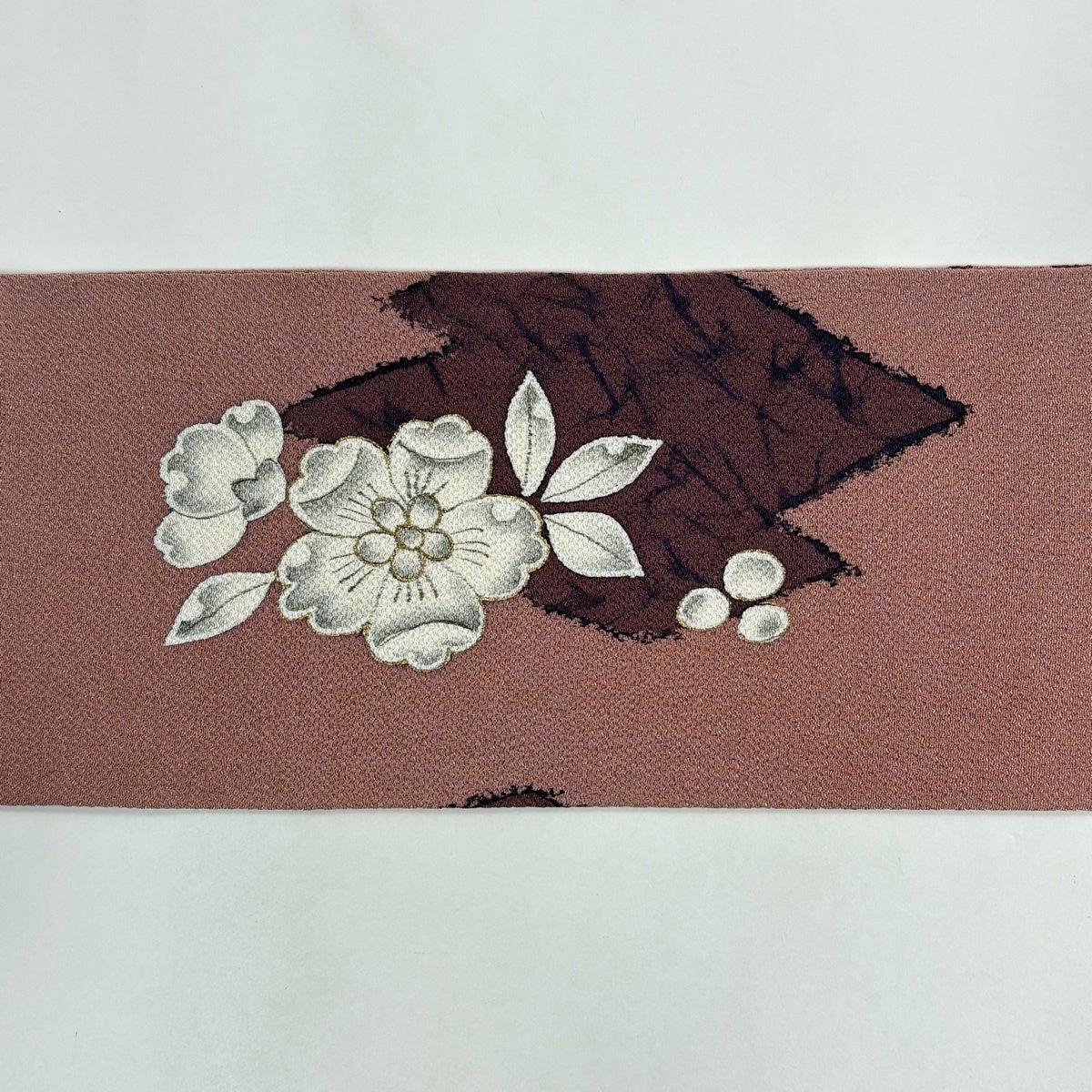 名古屋帯 秀品 落款あり 草花 金彩 縮緬 小豆色 正絹｜中古・古着