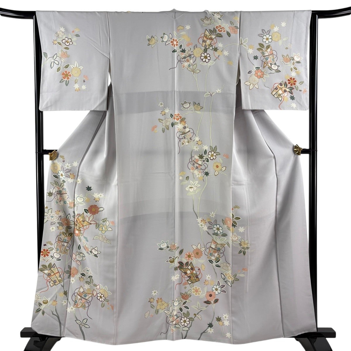 訪問着 身丈160.5cm 裄丈64.5cm M 袷 花熨斗 枝花 金糸 金彩 灰色 正絹