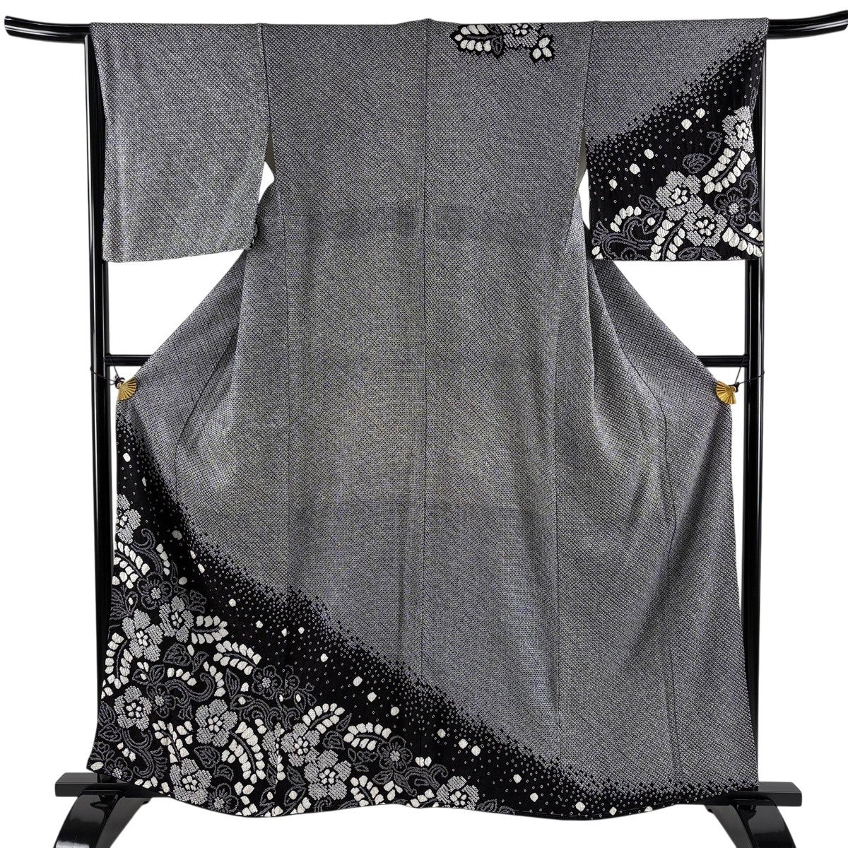 美品】 訪問着 身丈160.5cm 裄丈67.5cm L 袷 草花 絞り 黒 正絹 名品