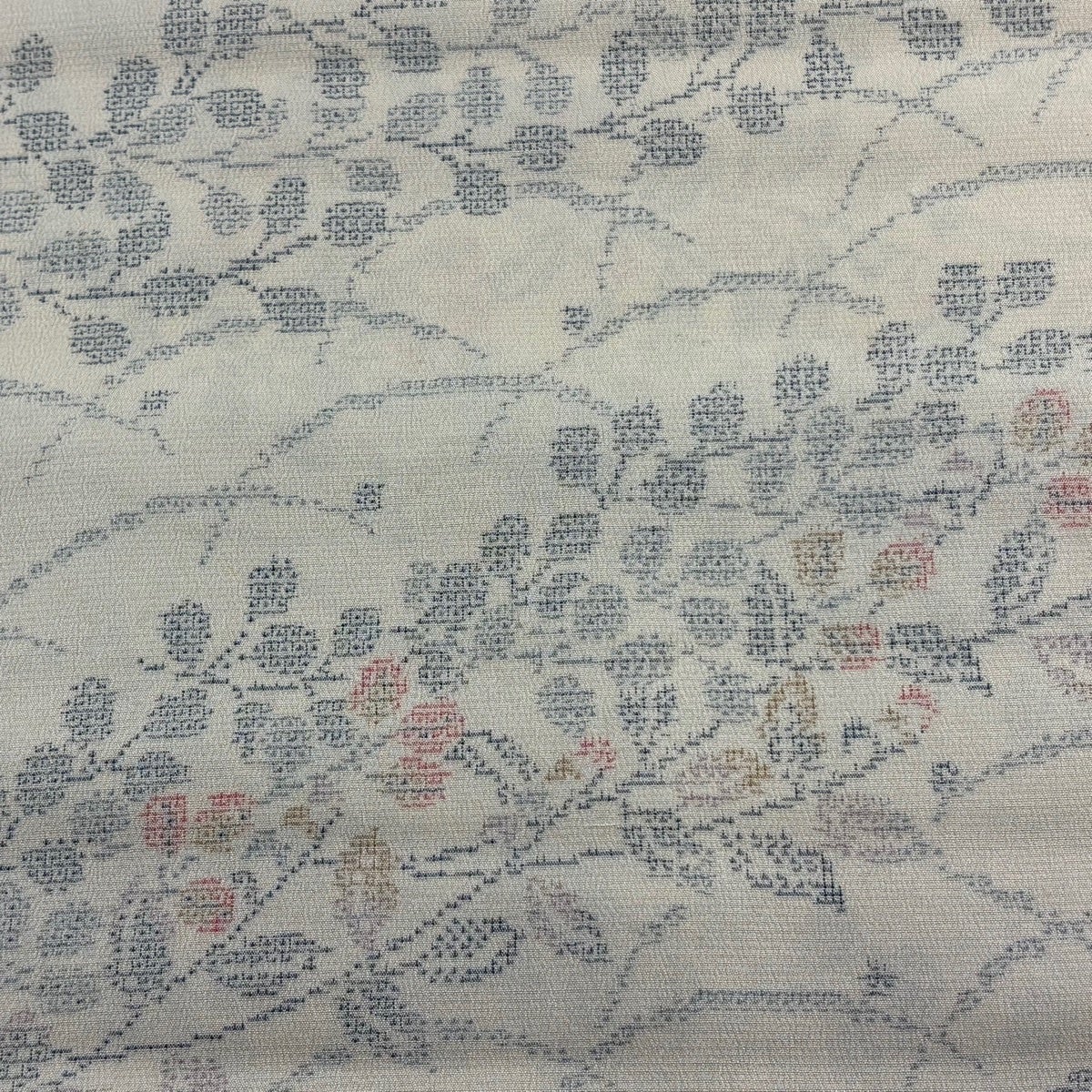 反物 逸品 塩沢紬 証紙有 塩沢絣 葉柄 クリーム 正絹｜中古・古着