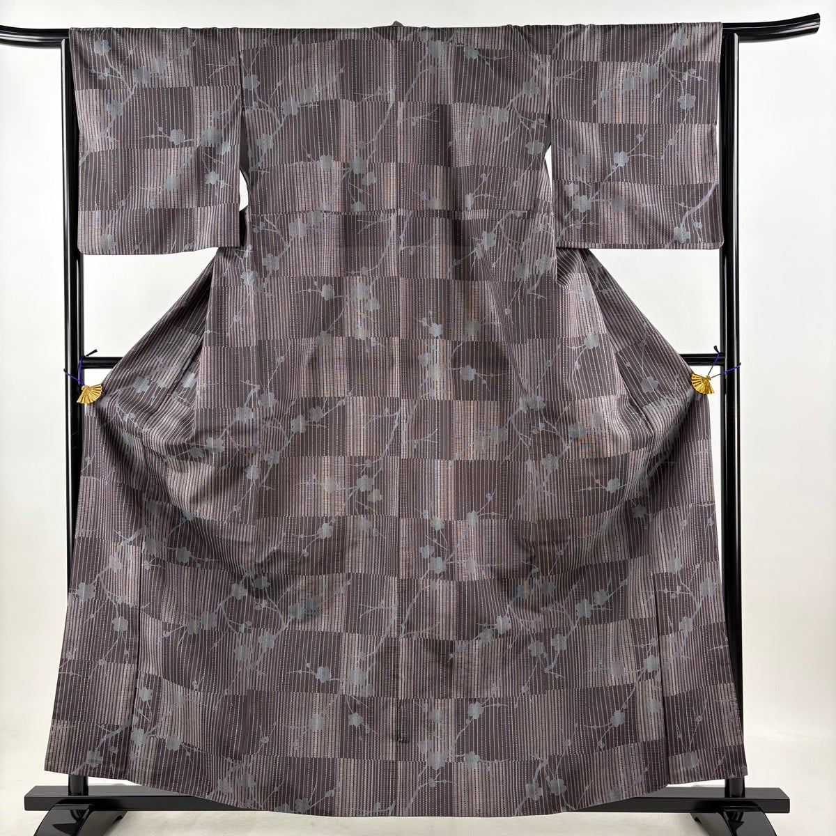 美品】 紬 身丈161cm 裄丈64.5cm M 袷 袋帯セット 市松 枝梅 紫 正絹