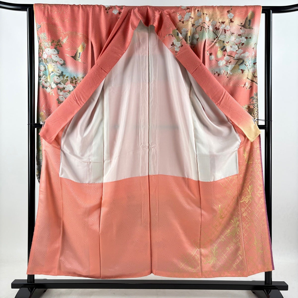 振袖 身丈154.5cm 裄丈62.5cm S 袷 鼓 菊 金銀彩 ぼかし サーモン