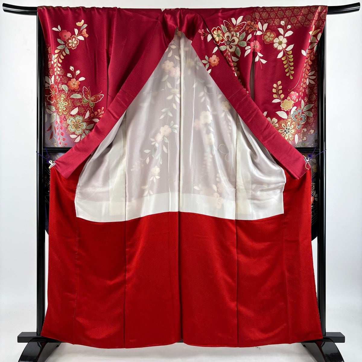 振袖 身丈162cm 裄丈67.5cm L 袷 桜 蝶 金彩 染め分け 赤 正絹 秀品