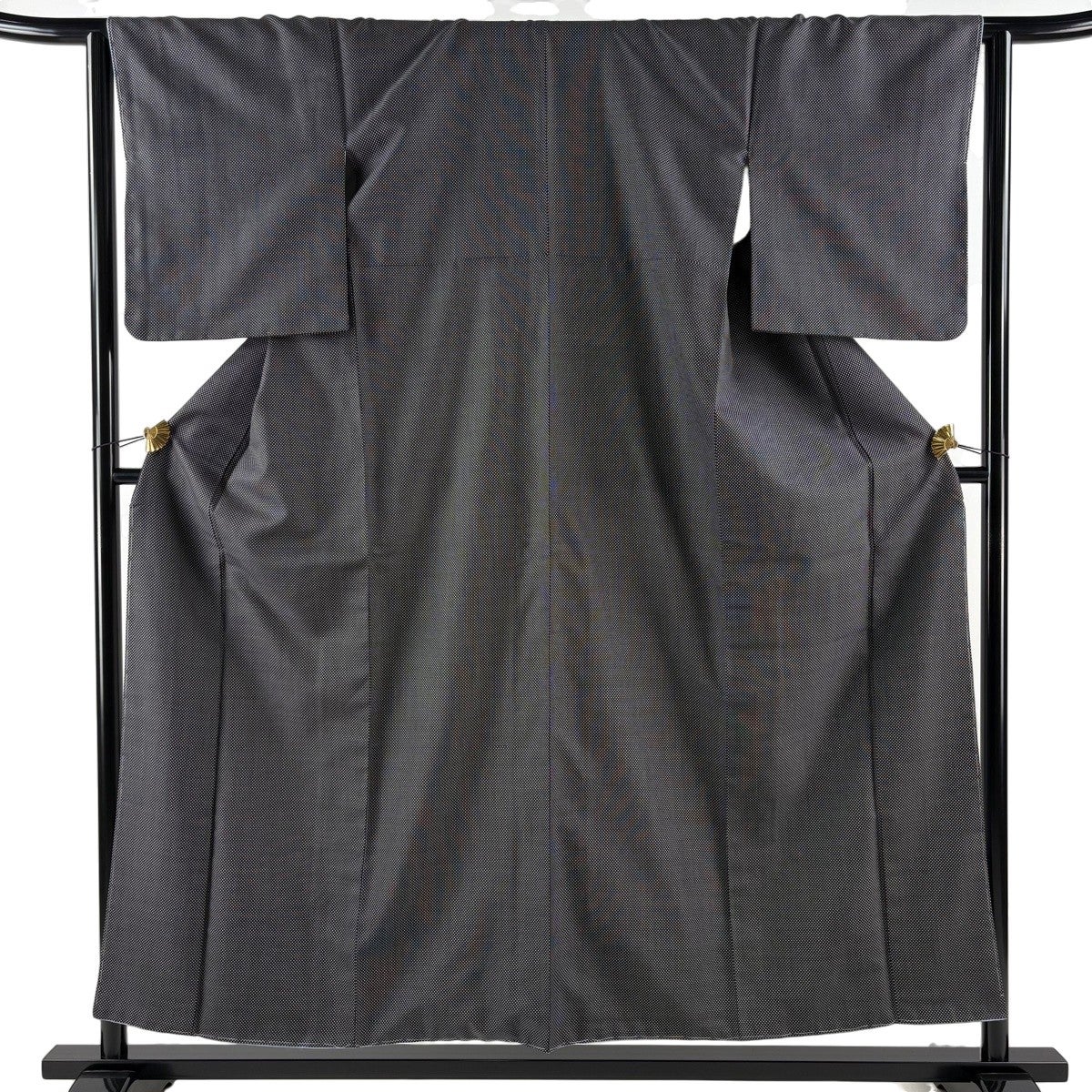 美品】 紬 身丈167cm 裄丈66cm M 袷 縞 墨色 正絹 逸品｜中古・古着