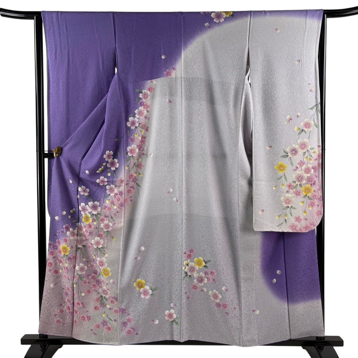 振袖 身丈155.5cm 裄丈65cm M 袷 桜 花びら 染め分け ぼかし 薄紫 正絹