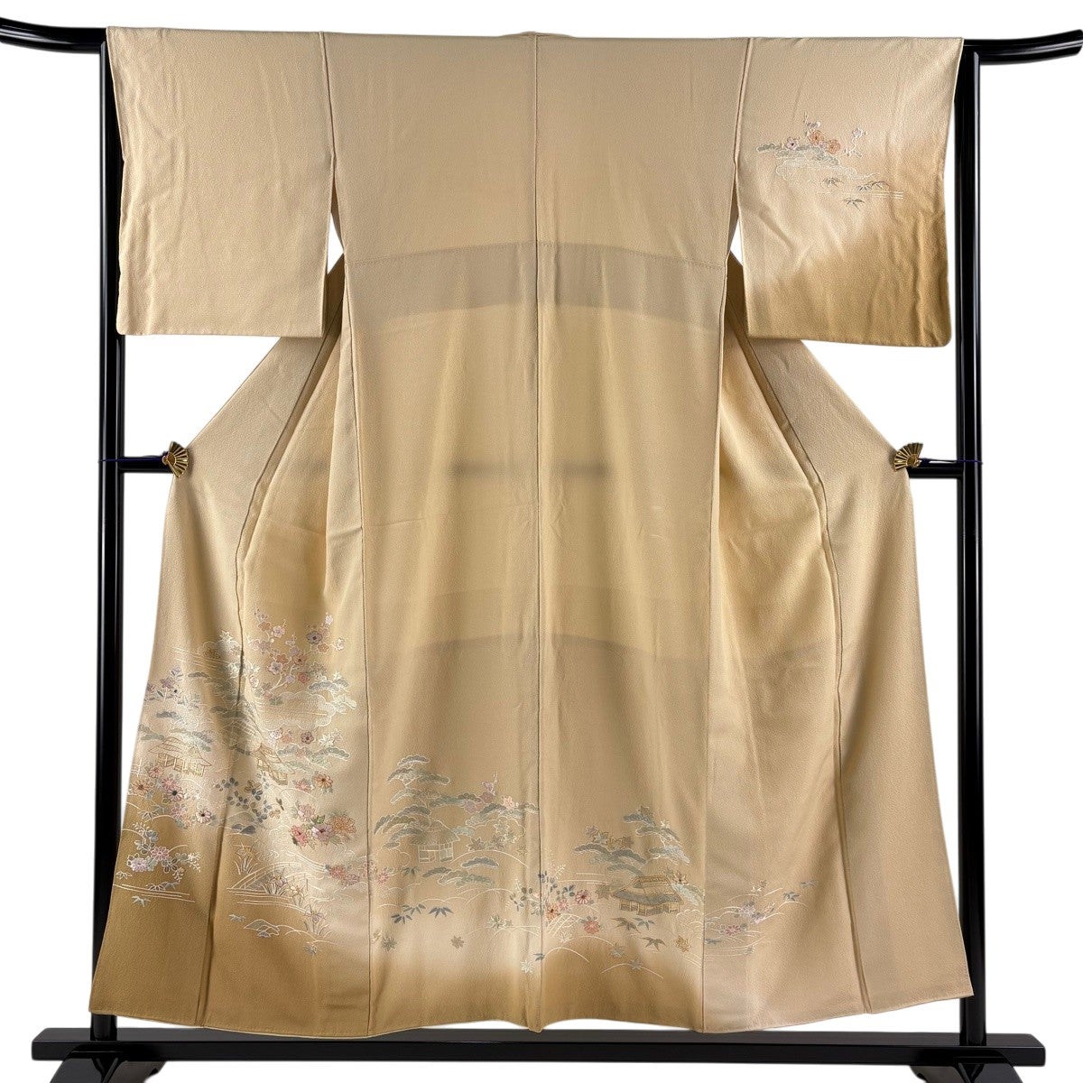 付下げ 身丈158.5cm 裄丈64cm M 袷 草花 花唐草 金彩 ベージュ 正絹 秀