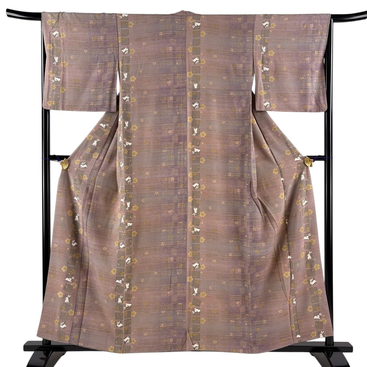 【美品】 小紋 身丈152cm 裄丈62cm 正絹 逸品 【中古】 小紋 身丈152cm 裄丈62.5cm S 袷 月うさぎ 星 墨色 正絹 名品｜中古