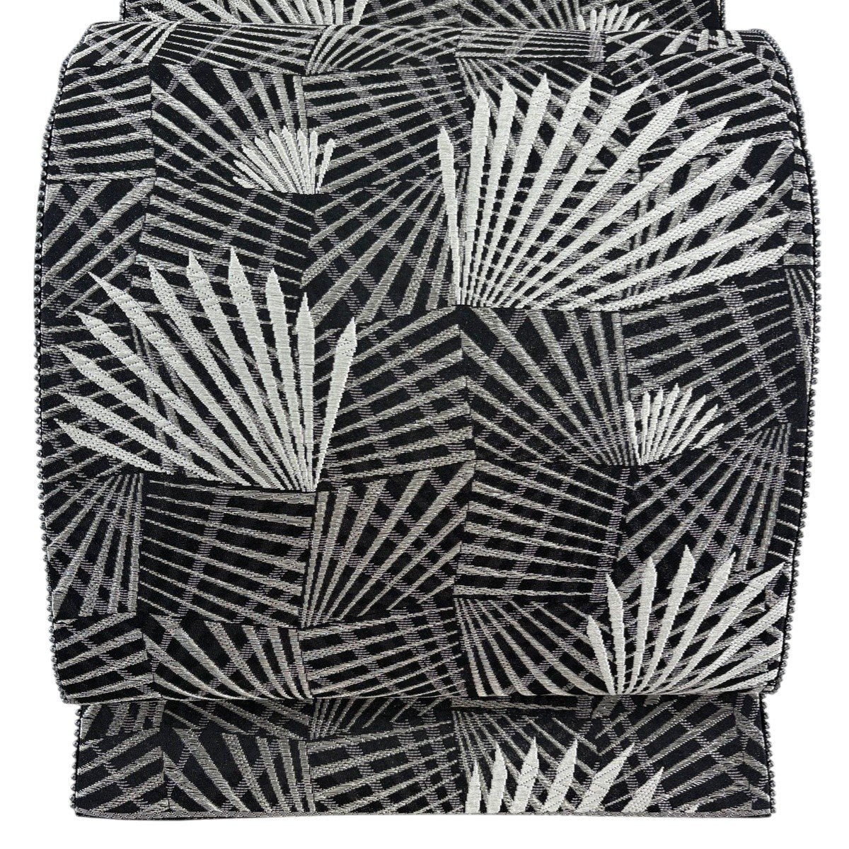 30%OFF 【美品】 袋帯 名品 幾何学模様 銀糸 黒 六通 正絹 K30｜中古