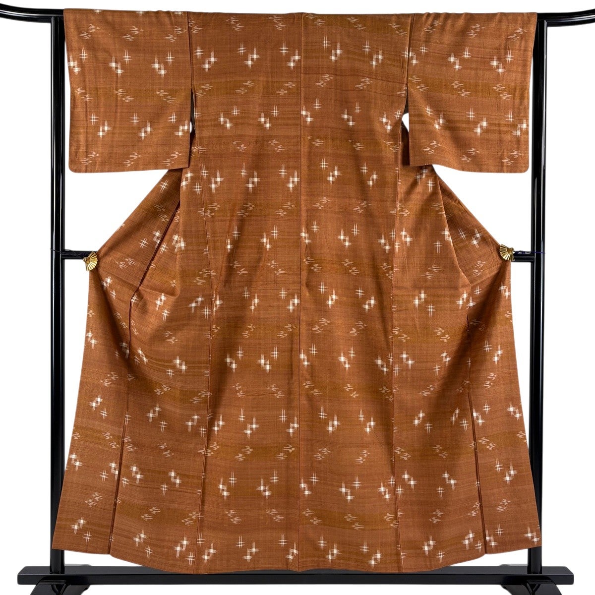 美品】 紬 身丈155cm 裄丈62cm S 単衣 井桁絣 燕 山吹茶色 正絹 秀品