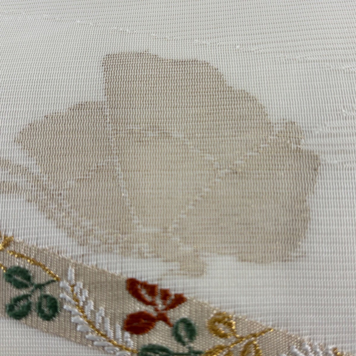 袋帯 秀品 夏帯 絽 蝶 草花 金糸 刺繍 白 お太鼓柄 正絹｜中古・古着