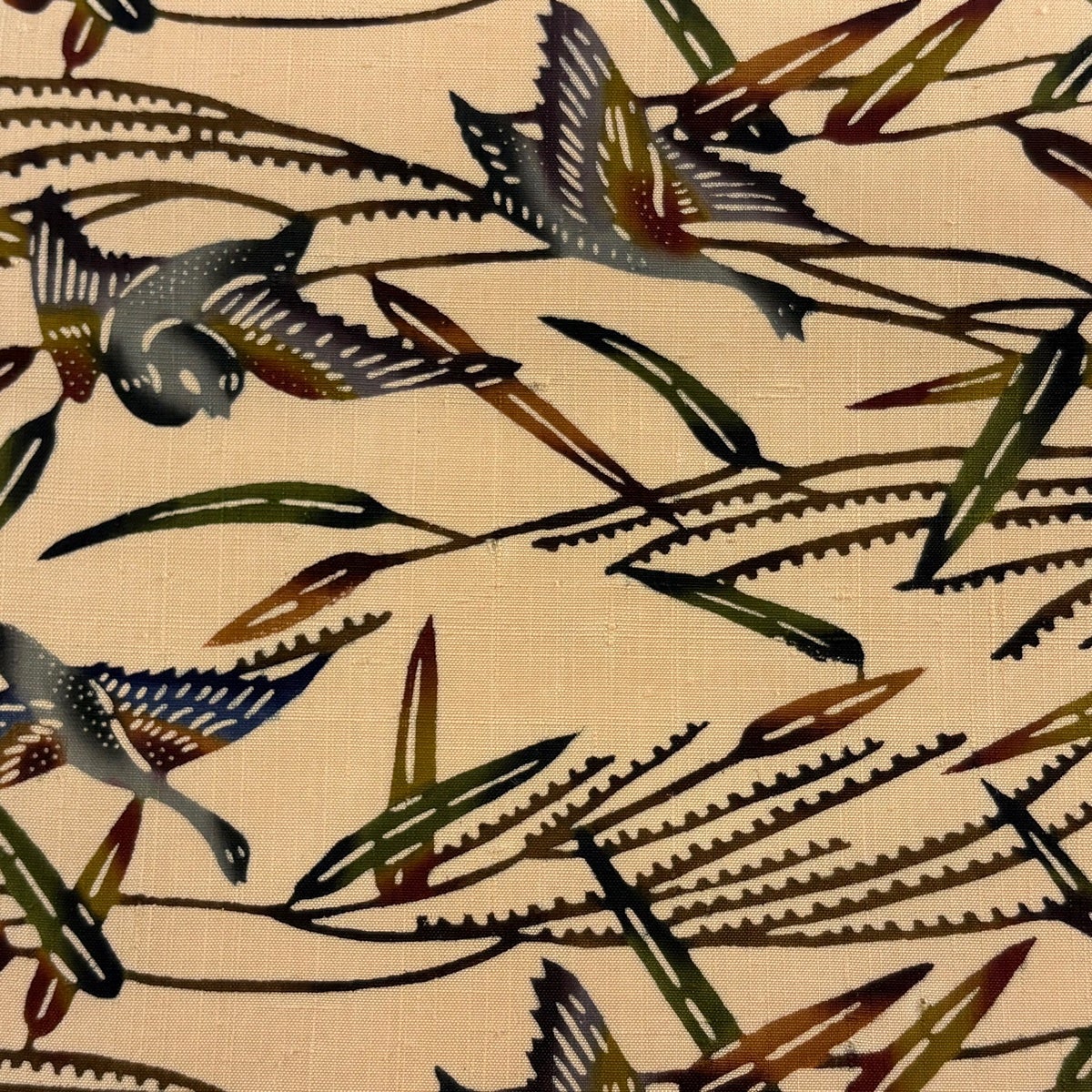美品】 名古屋帯 逸品 証紙あり 琉球びんがた 鳥 葉 薄オレンジ 正絹