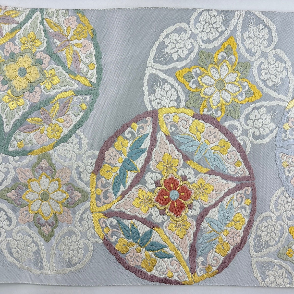 袋帯 名品 関西仕立て 七宝 草花 唐織 金糸 灰色 六通 正絹｜中古