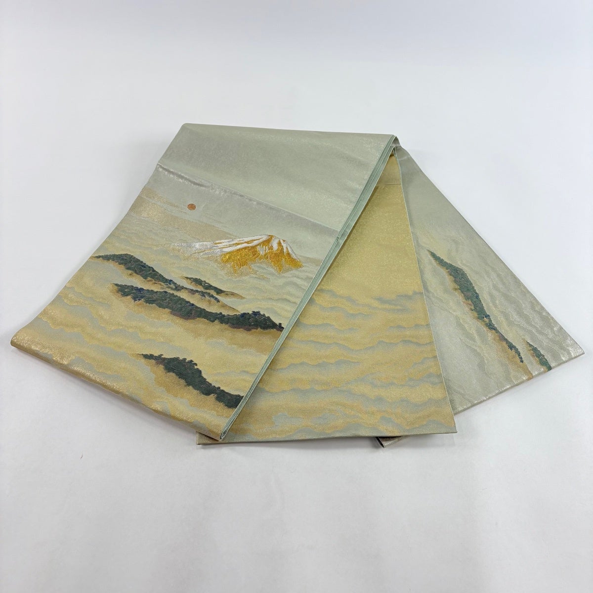 美品】 袋帯 名品 じゅらく 落款あり 横山大観 風景 神嶺不二山 金銀糸