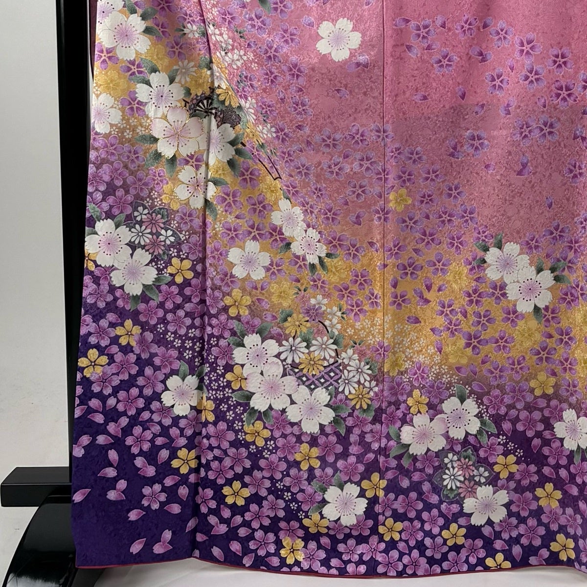 美品】 振袖 身丈169.5cm 裄丈68cm L 袷 花車 桜 金糸 金彩 ピンク