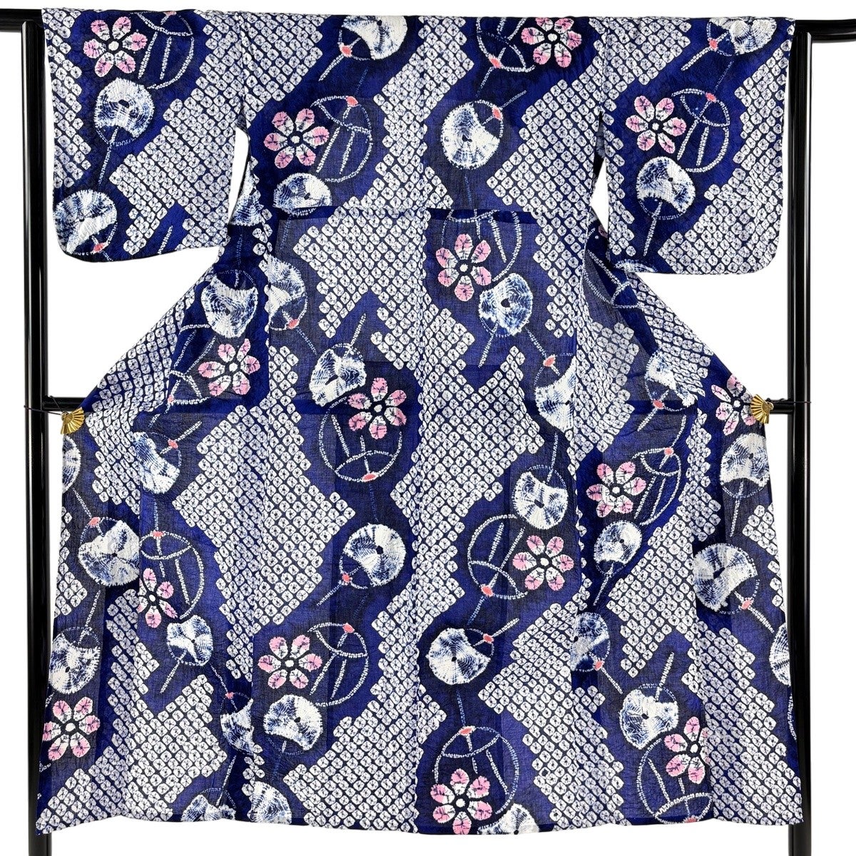 浴衣　総絞り　紺色　身丈143cm 美品】 浴衣 身丈143cm 裄丈63.5cm S 絞り浴衣 団扇 花 青 綿 名品
